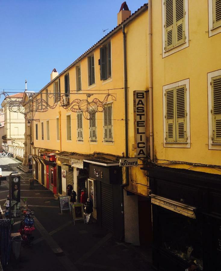 T2 Centre D'Ajaccio - Rue Fesch Hotel Exterior photo